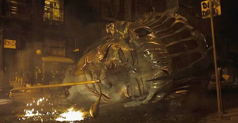 รีวิว Cloverfield วันวิบัติอสูรกายถล่มเมือง (2008)